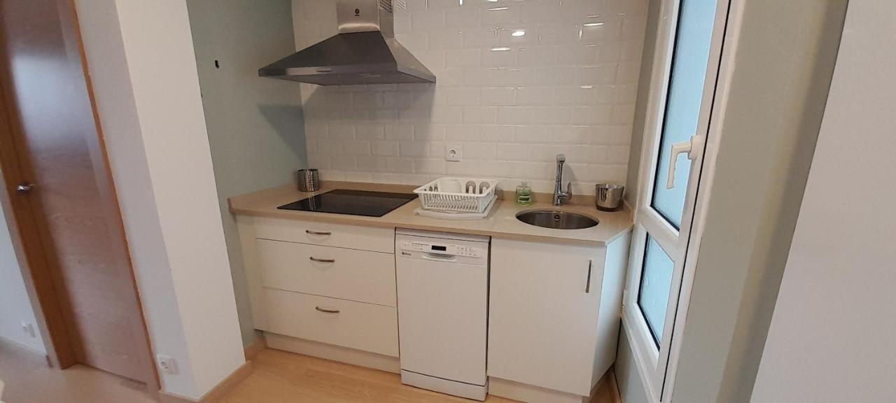 リバデセリャPiso Covianアパートメント エクステリア 写真